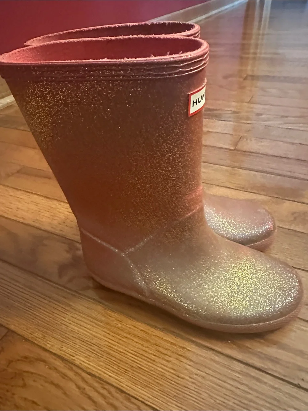 Hunter Glitter Rubber Rain Boots in Rose Gold
